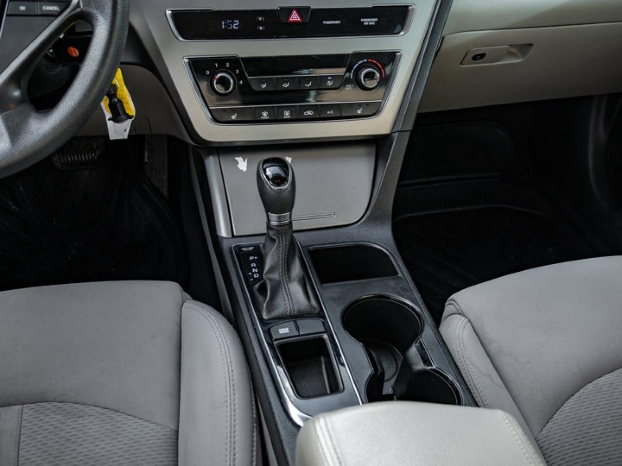2015 Hyundai Sonata 2.4L GL Photo