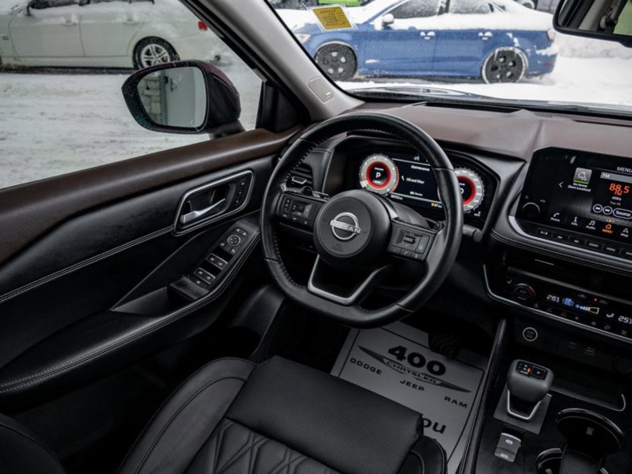 2023 Nissan Rogue Platinum Photo