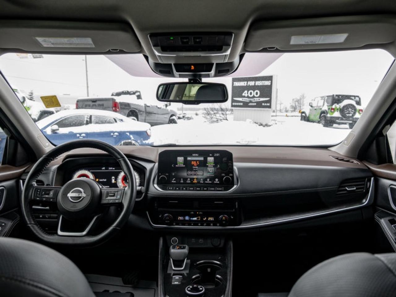 2023 Nissan Rogue Platinum Photo