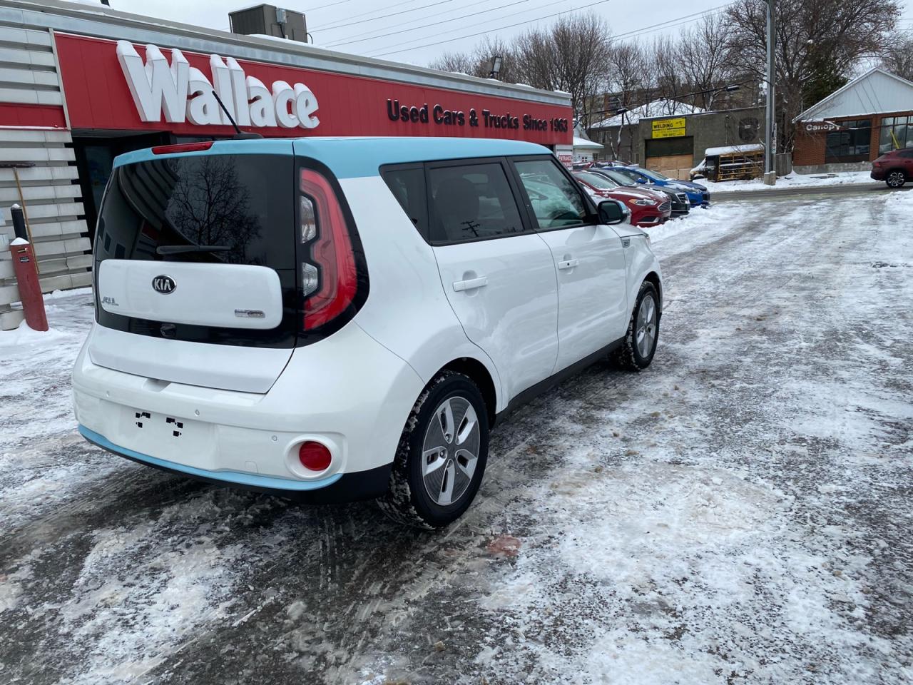 2017 Kia Soul EV EV+ | NAV | Apple CarPlay Photo