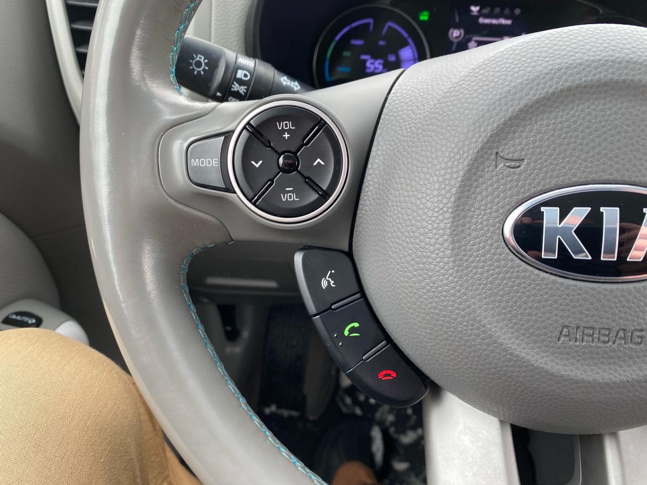 2017 Kia Soul EV EV+ | NAV | Apple CarPlay Photo