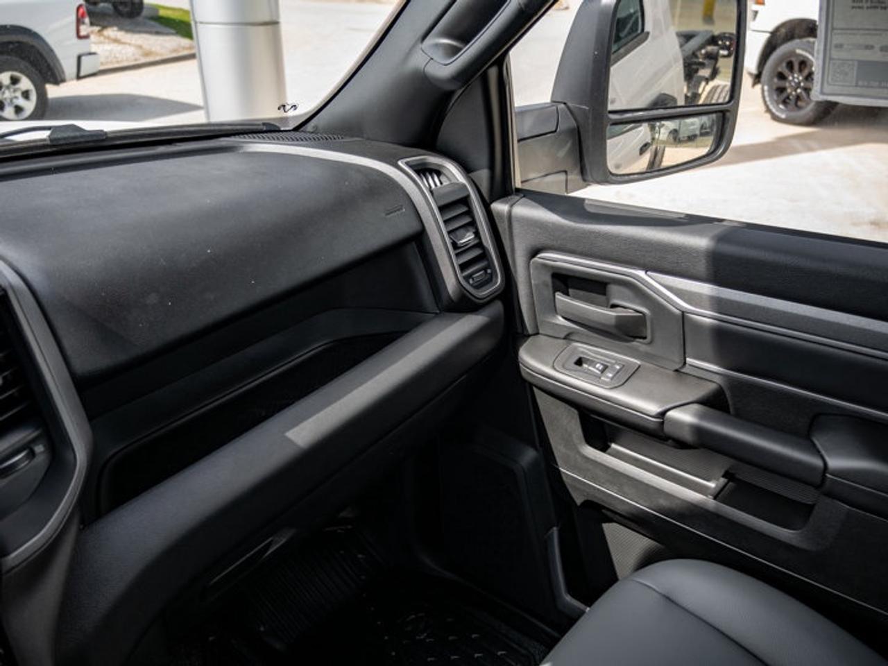 2026 RAM 3500 Chassis Tradesman Photo