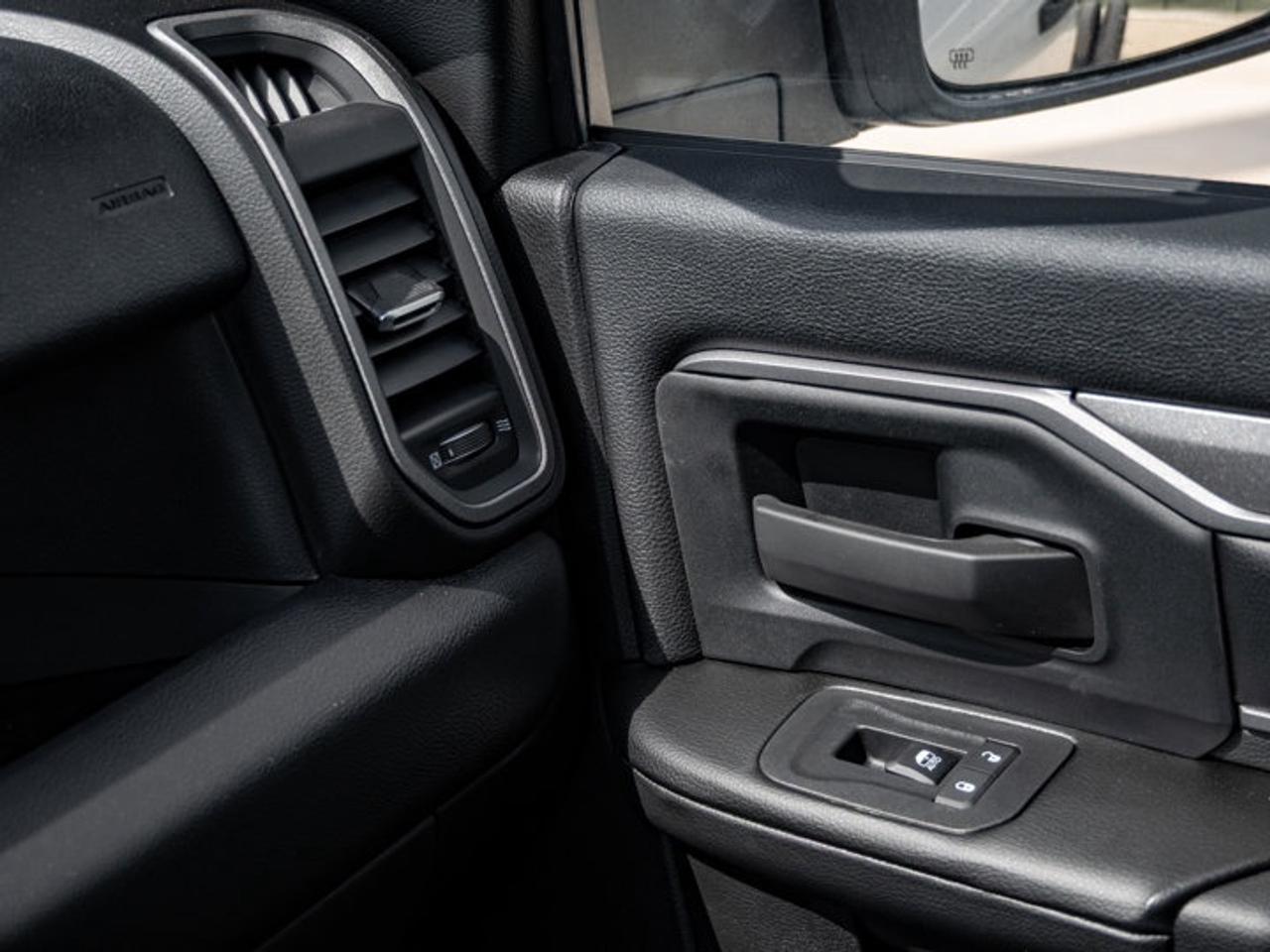 2026 RAM 3500 Chassis Tradesman Photo