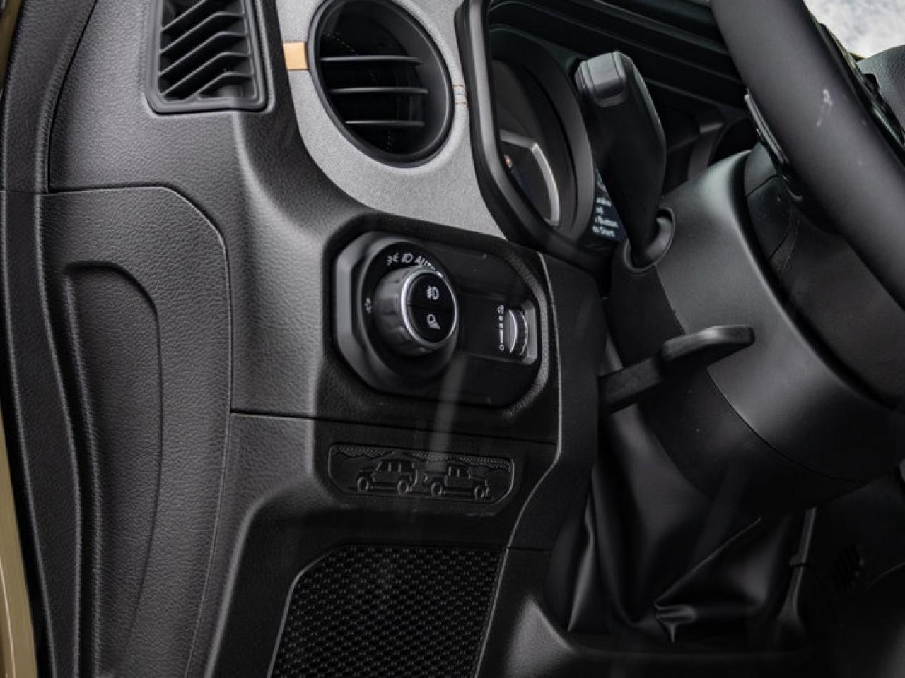 2026 Jeep Gladiator Willys Photo