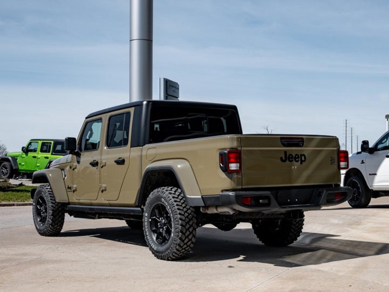 2026 Jeep Gladiator Willys Photo