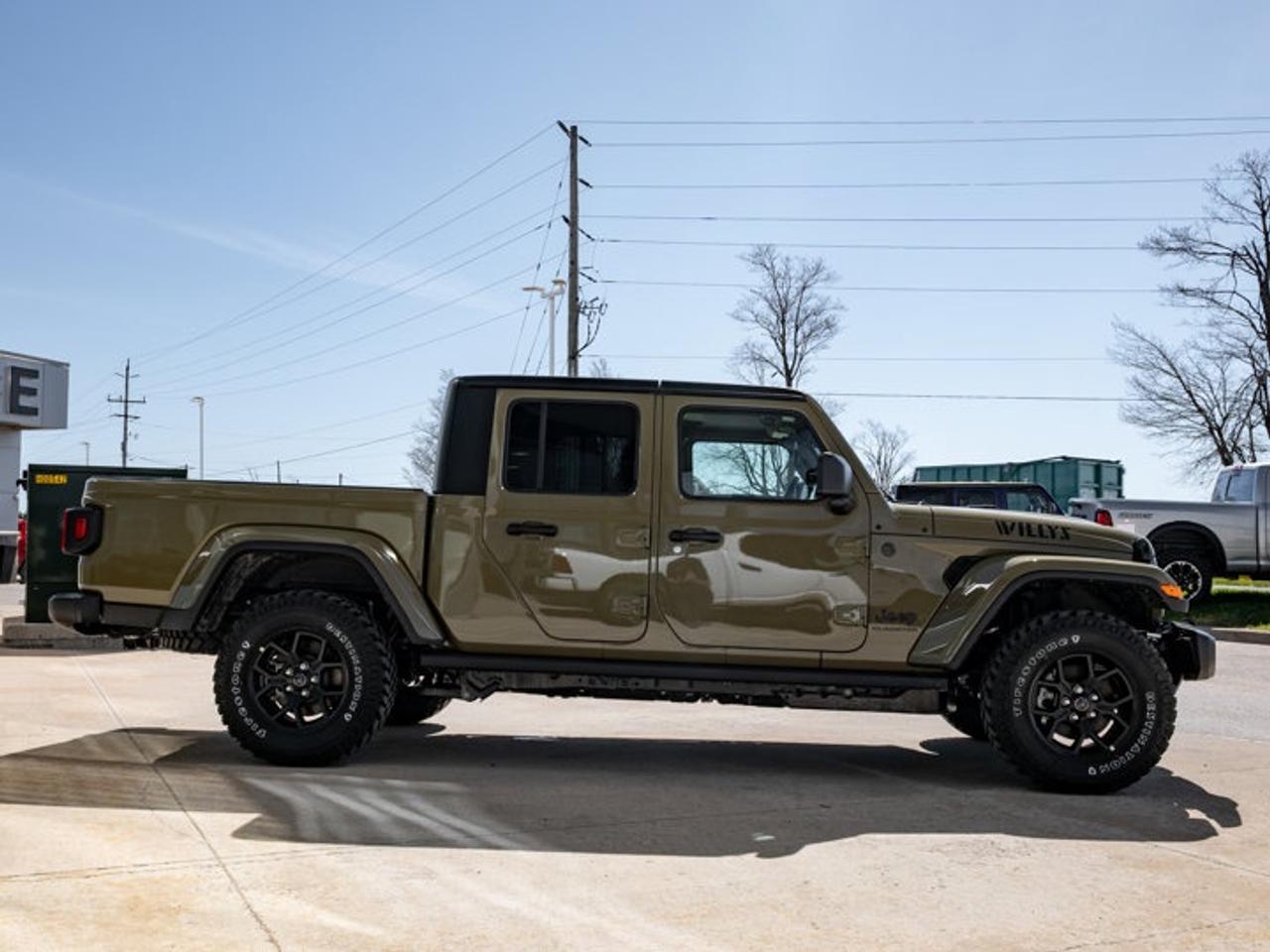 2026 Jeep Gladiator Willys Photo