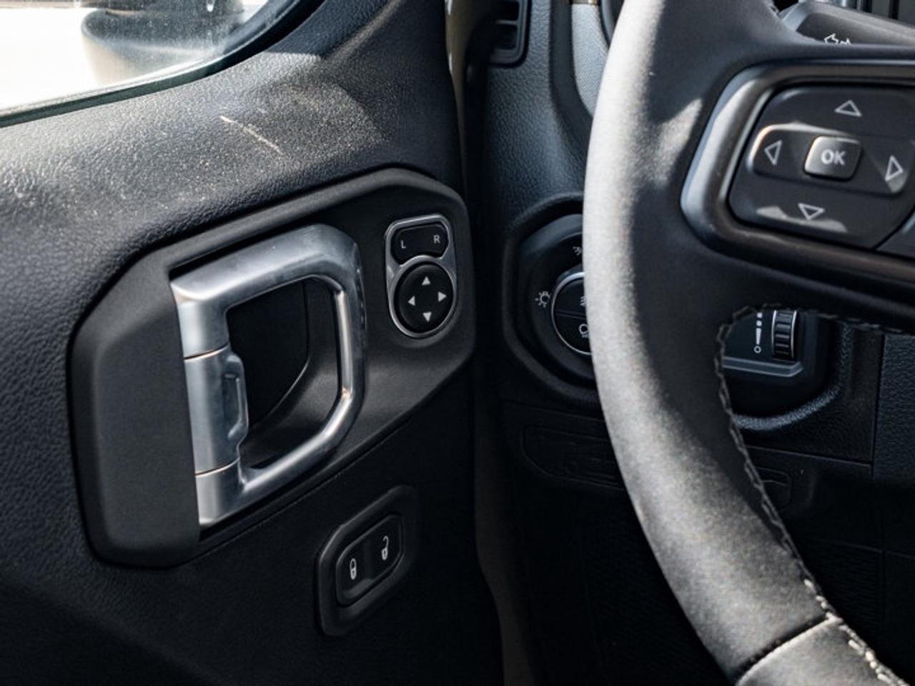 2026 Jeep Gladiator Willys Photo
