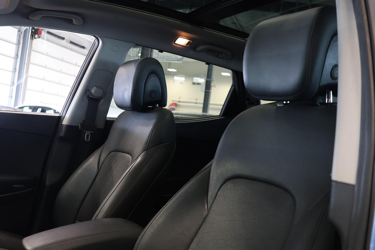 2018 Hyundai Santa Fe Sport SPORT AWD - LEATHER|PANOROOF|CAMERA|ALLOYS Photo