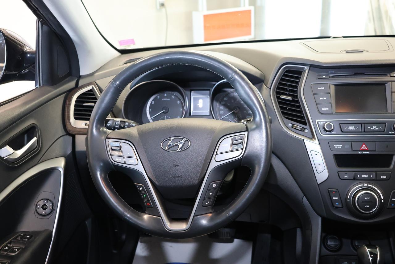 2018 Hyundai Santa Fe Sport SPORT AWD - LEATHER|PANOROOF|CAMERA|ALLOYS Photo