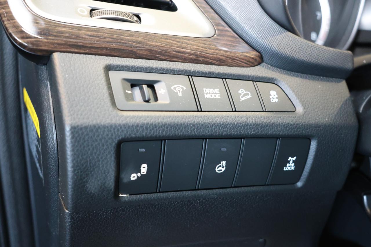 2018 Hyundai Santa Fe Sport SPORT AWD - LEATHER|PANOROOF|CAMERA|ALLOYS Photo