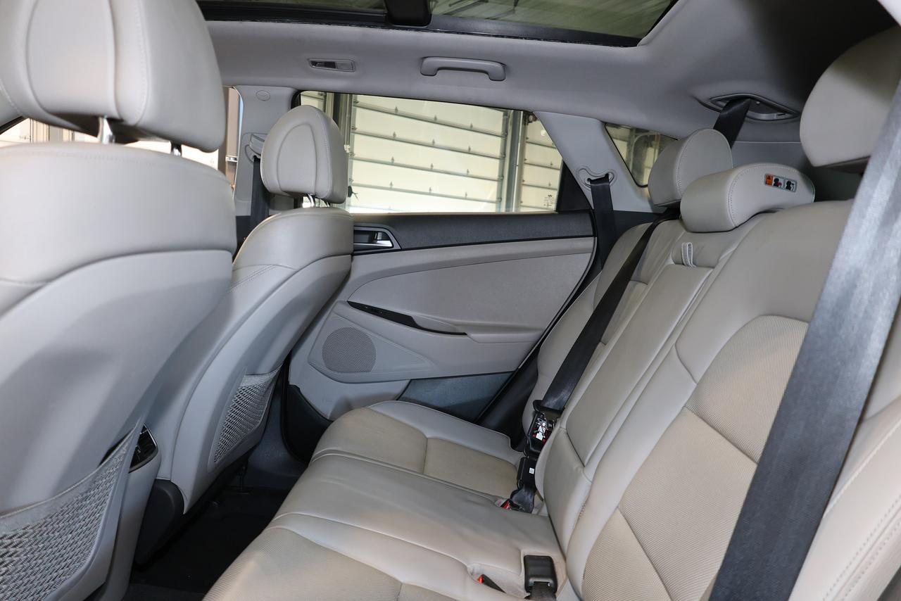 2016 Hyundai Tucson Luxury AWD - LEATHER|PANO|NAVI|CAMERA|PUSHSTART Photo