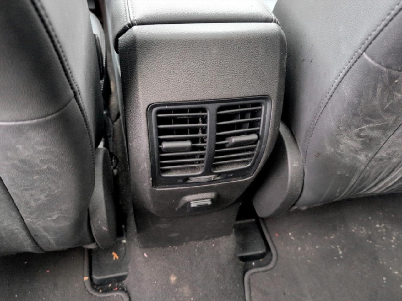 2019 Ford Escape SEL Photo