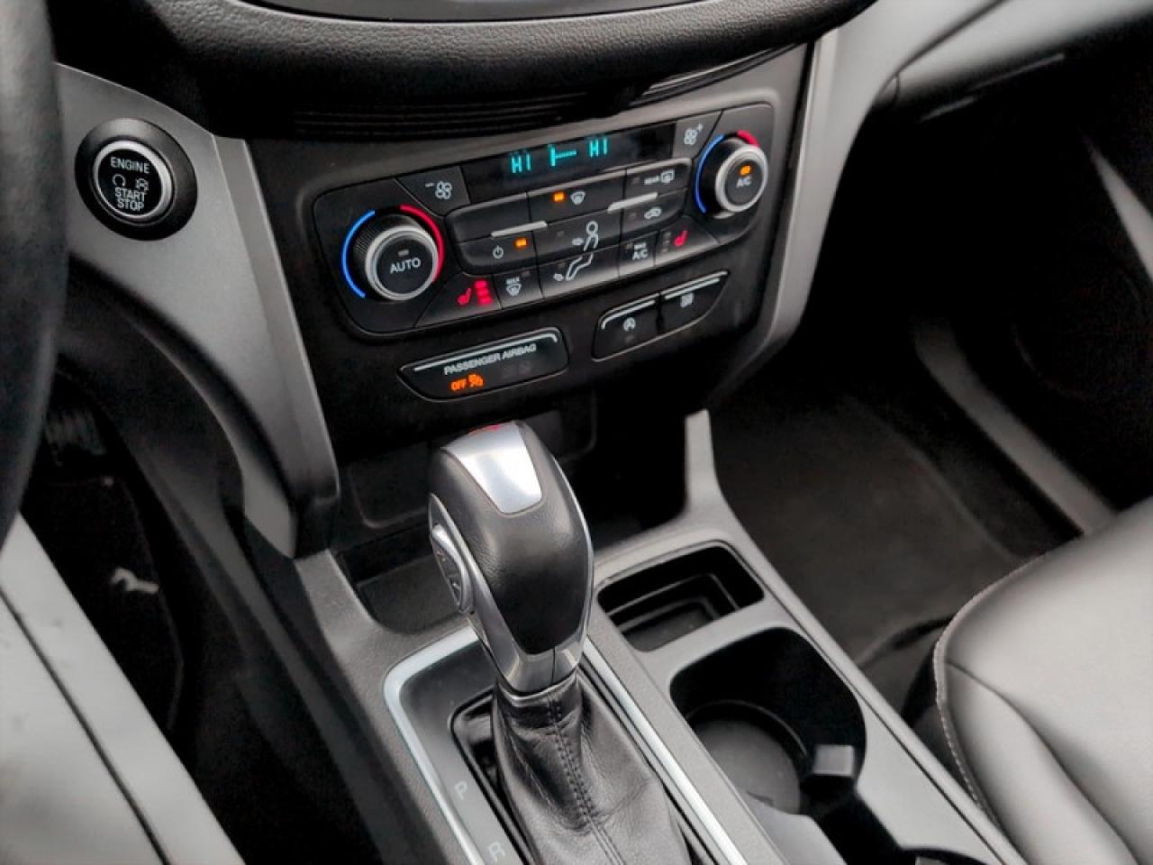 2019 Ford Escape SEL  **FORD SAFE/SMART + SUN/STYLE PKG** Photo