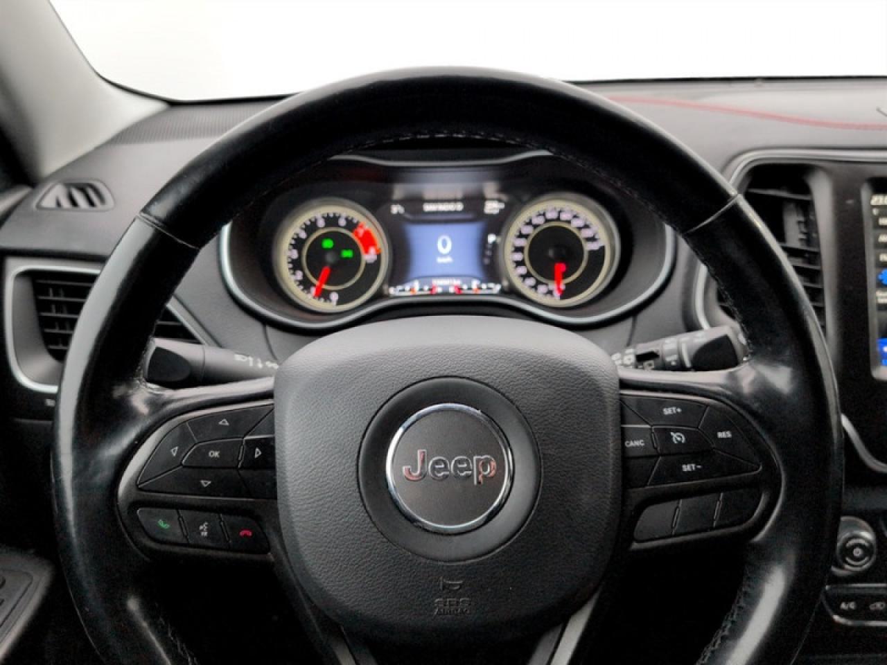 2020 Jeep Cherokee Trailhawk Photo