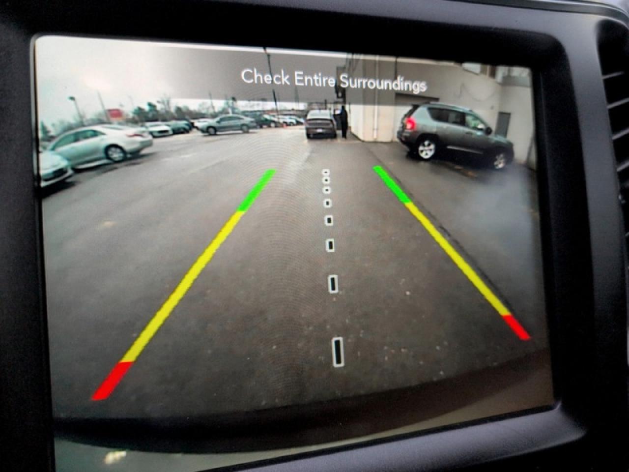 2020 Jeep Cherokee Trailhawk Photo