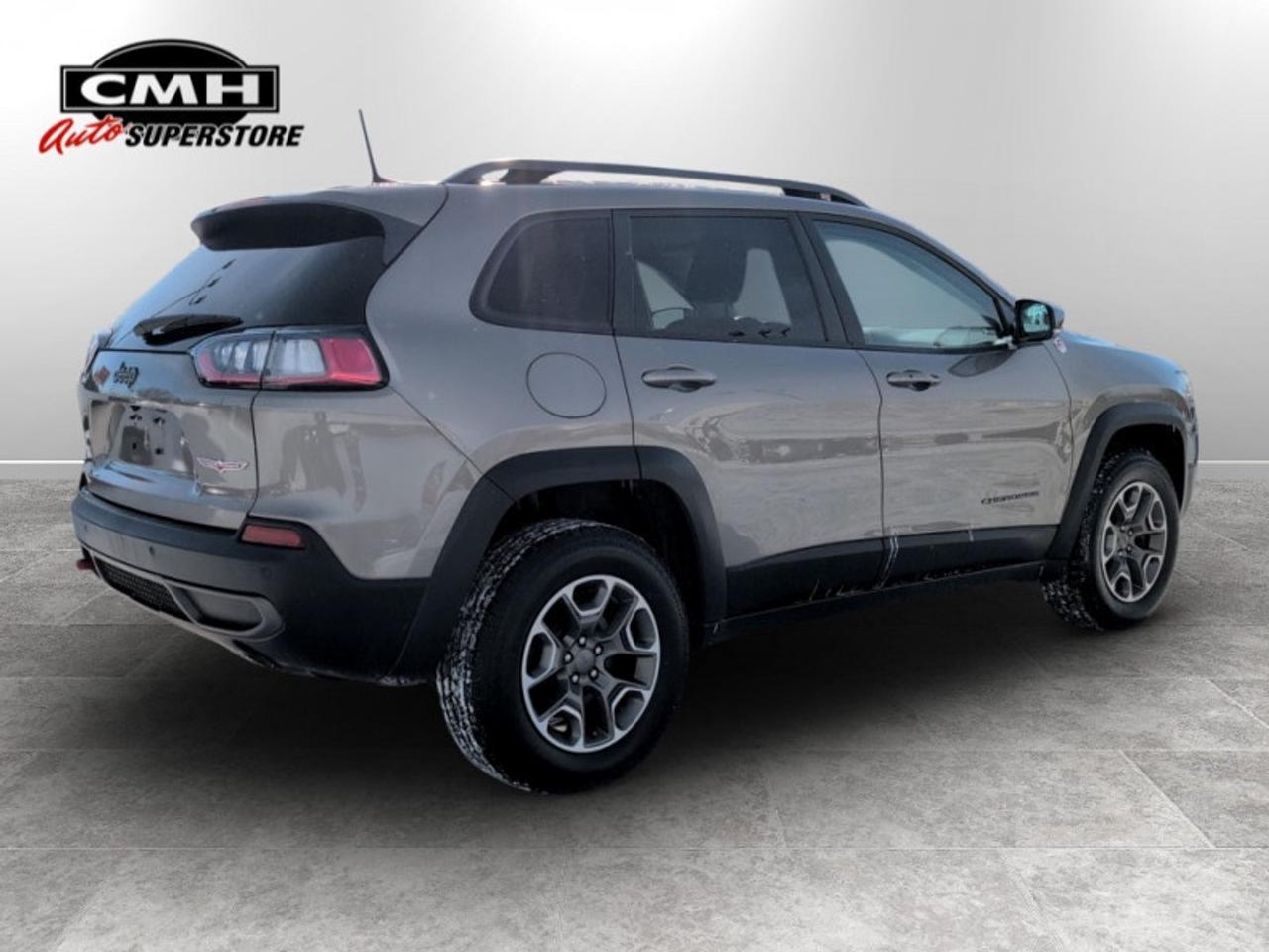 2020 Jeep Cherokee Trailhawk  **SAFETYTEC + COLD WEATH. GROUP** Photo