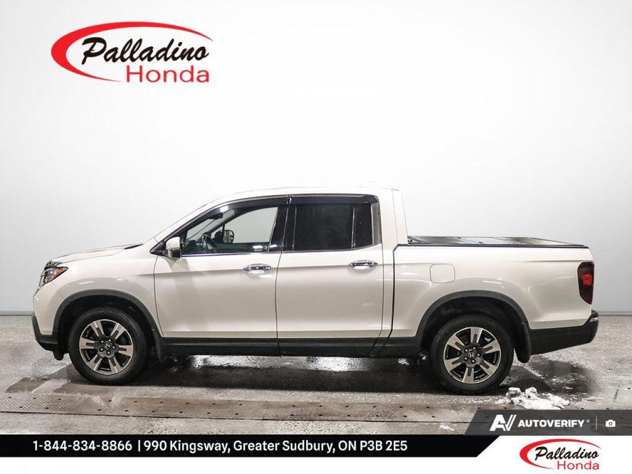 2017 Honda Ridgeline TOURING Photo2