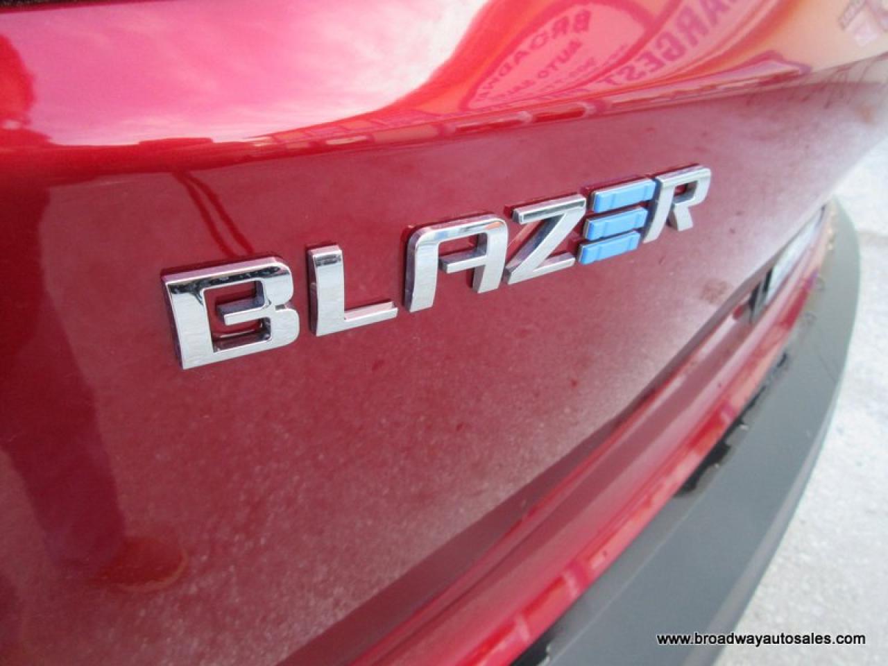 2024 Chevrolet Blazer EV ALL-WHEEL DRIVE 2-LT-EDITION 5 PASSENGER 288-HP-ELECTRIC ENGINE.. PANORAMIC SUNROOF.. HEATED SEATS & WHEEL.. BACK-UP CAMERA.. Photo