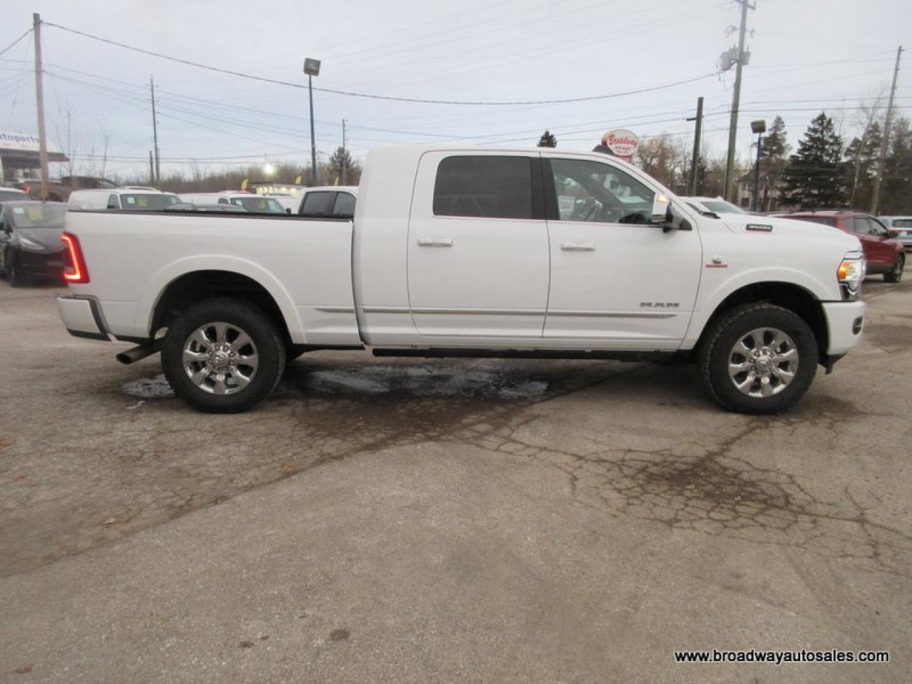 2022 RAM 3500 1-TON LIMITED-EDITION 5 PASSENGER 6.7L - CUMMINS.. 4X4.. MEGA-CAB.. 6.6-BOX.. NAVIGATION.. POWER SUNROOF.. LEATHER.. HEATED SEATS & WHEEL.. Photo