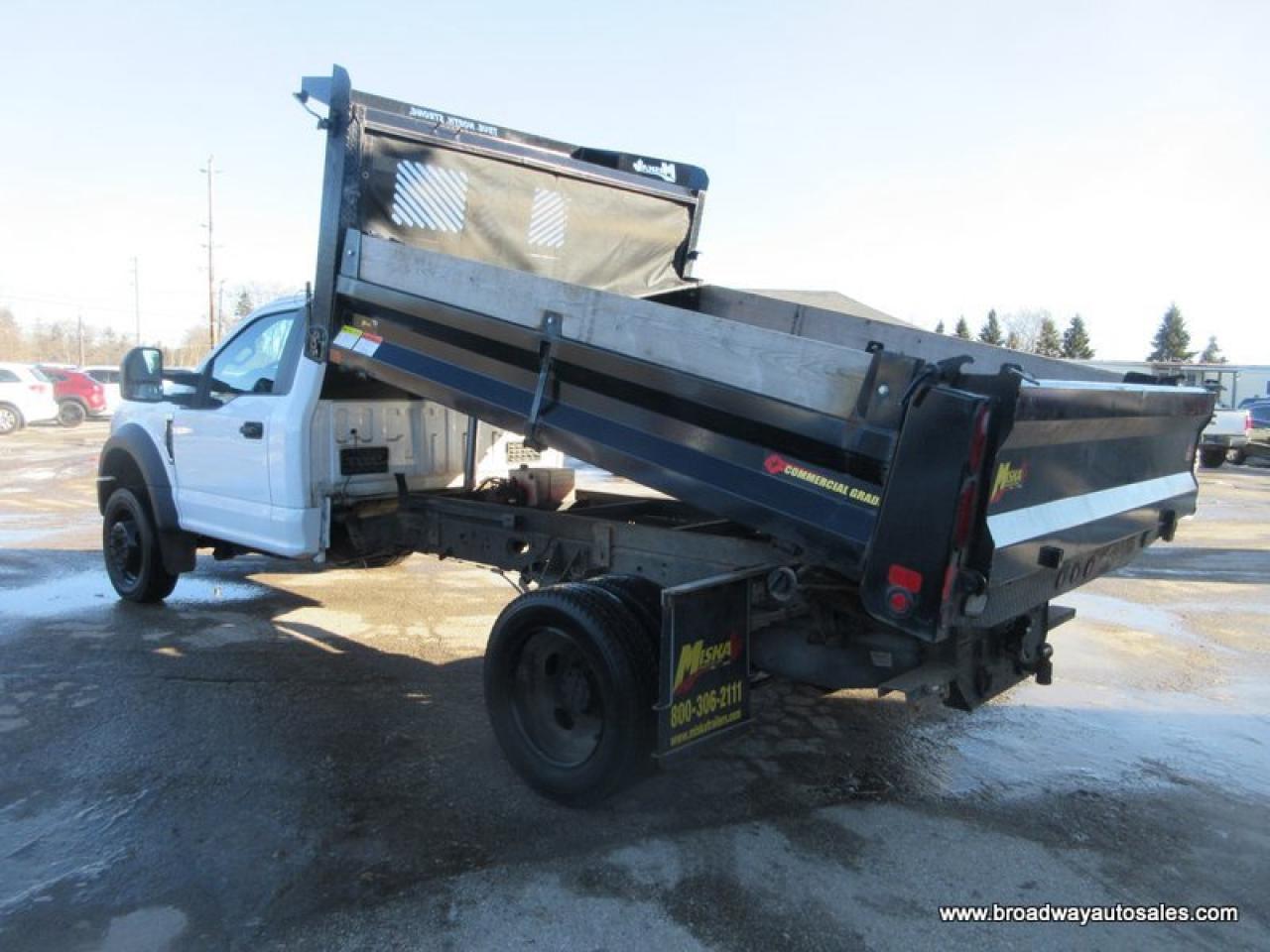 2020 Ford F-550 WORK READY XL-MODEL 3 PASSENGER 7.3L - V8.. 4X4.. REGULAR-CAB.. HYDRAULIC-DUMP-BOX.. TRAILER BRAKE.. BLUETOOTH SYSTEM.. AIR-CONDITIONING.. Photo