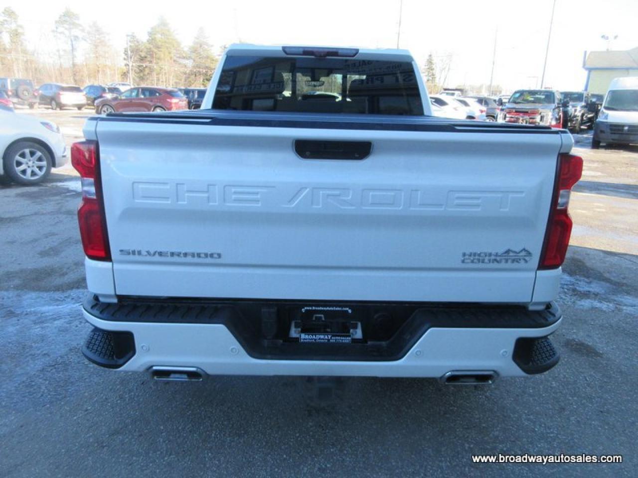 2020 Chevrolet Silverado 1500 LOADED HIGH-COUNTRY-EDITION 5 PASSENGER 3.0L - DURAMAX.. 4X4.. CREW-CAB.. SHORTY.. NAVIGATION.. LEATHER.. HEATED SEATS & WHEEL.. BOSE-PREMIUM-AUDIO.. Photo