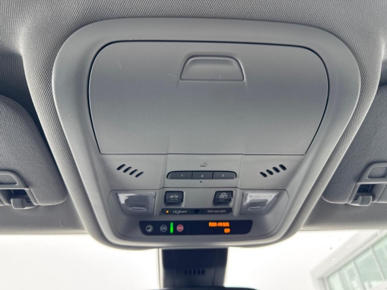 2018 GMC Terrain SLT  - Leather Seats -  Heated Seats Photo