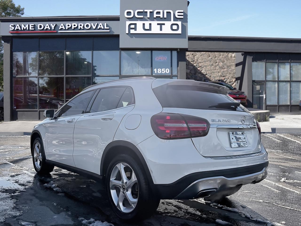 2019 Mercedes-Benz GLA GLA250 4MATIC Photo3