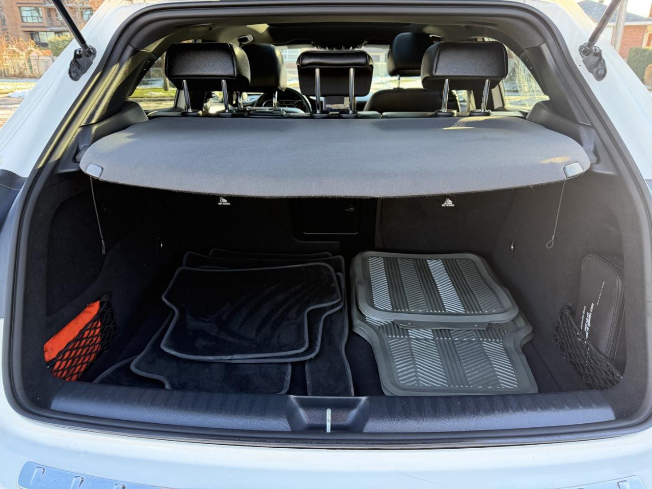 2019 Mercedes-Benz GLA GLA250 4MATIC Photo