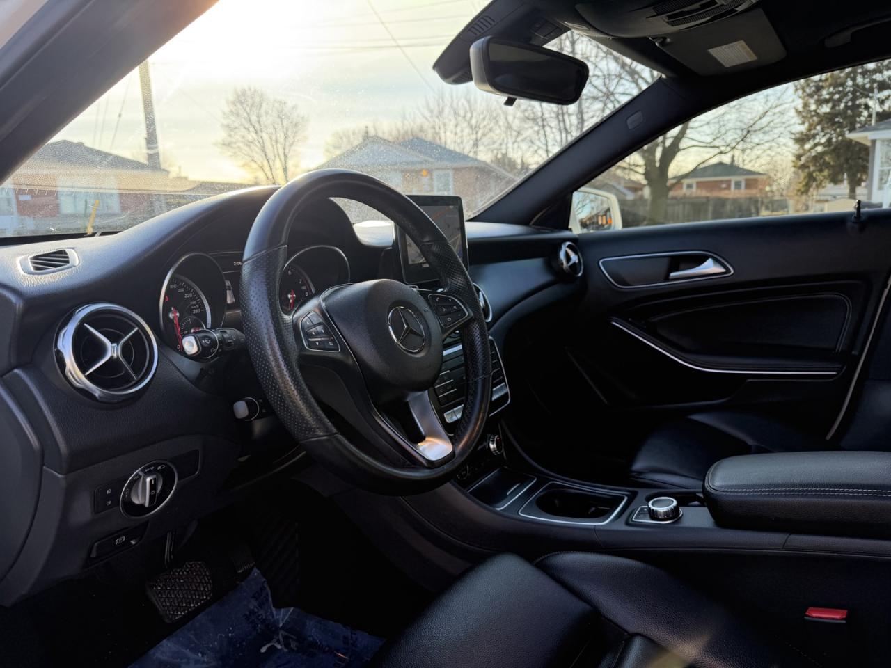 2019 Mercedes-Benz GLA GLA250 4MATIC Photo