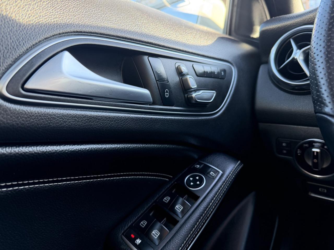 2019 Mercedes-Benz GLA GLA250 4MATIC Photo