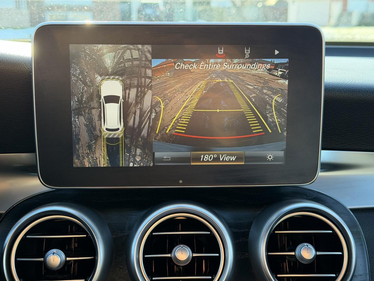 2019 Mercedes-Benz GLC-Class GLC300 4MATIC Photo