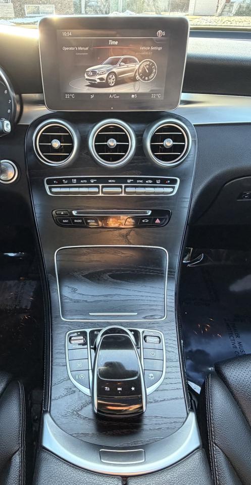 2019 Mercedes-Benz GLC-Class GLC300 4MATIC Photo