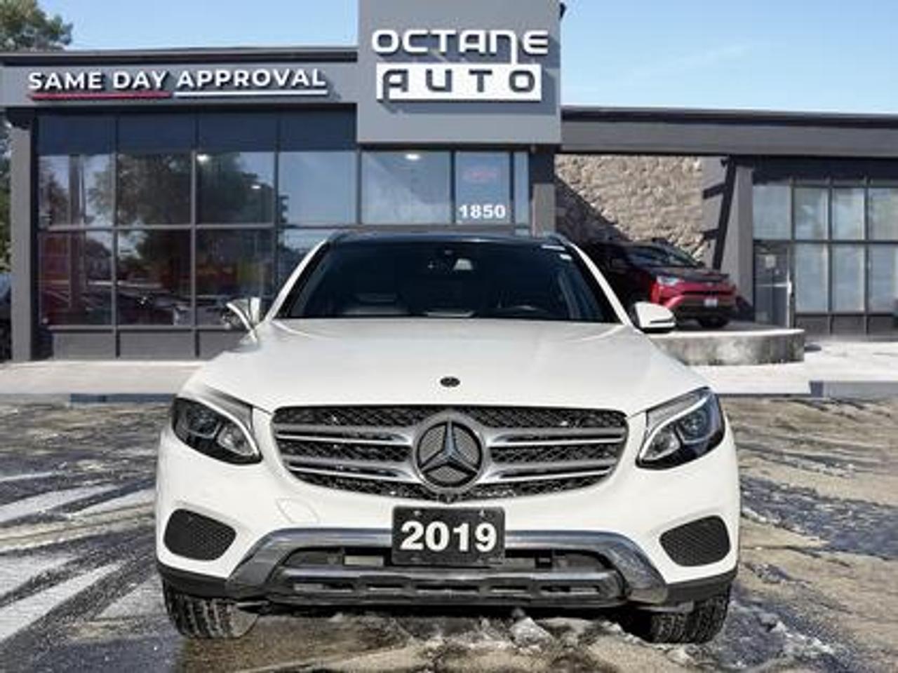 2019 Mercedes-Benz GLC GLC 300 4MATIC SUV Photo1