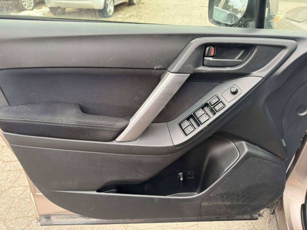 2014 Subaru Forester i Convenience Photo