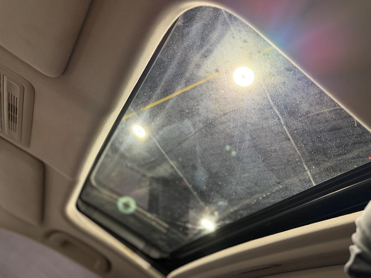 2019 Honda Civic Touring CVT Photo