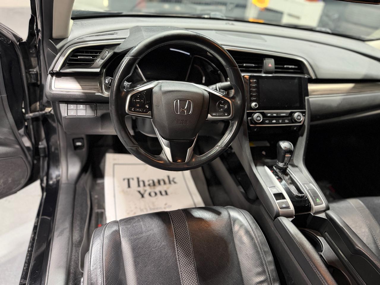 2019 Honda Civic Touring CVT Photo