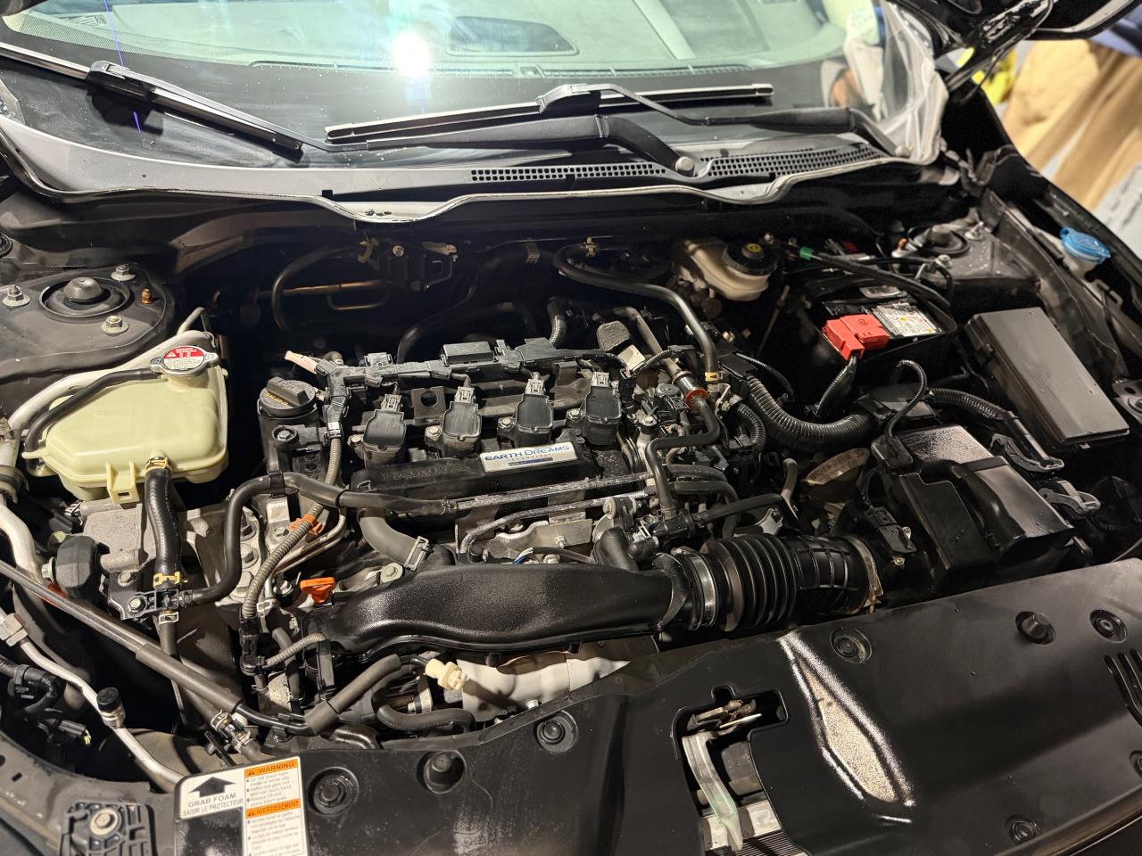 2019 Honda Civic Touring CVT Photo