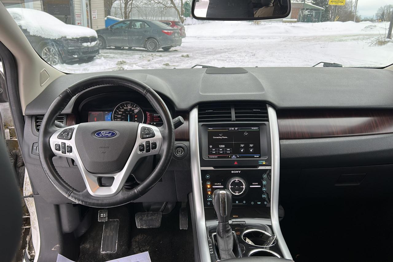 2012 Ford Edge Limited Photo