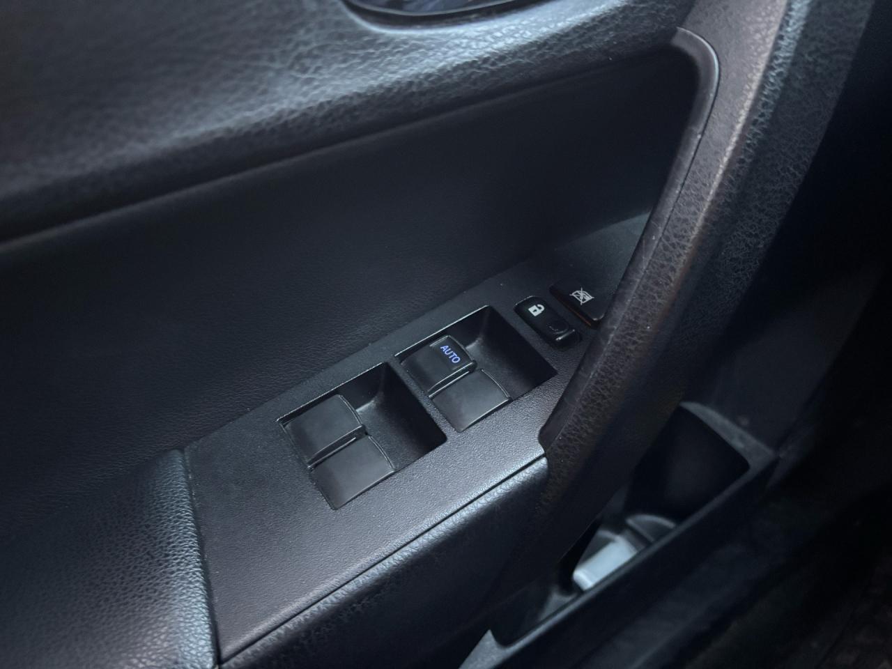 2018 Toyota Corolla XSE, Navi, Leather, Sunroof, Auto Photo