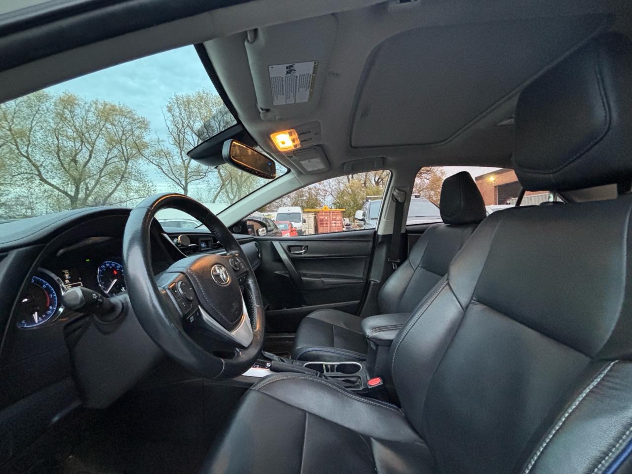 2018 Toyota Corolla XSE, Navi, Leather, Sunroof, Auto Photo