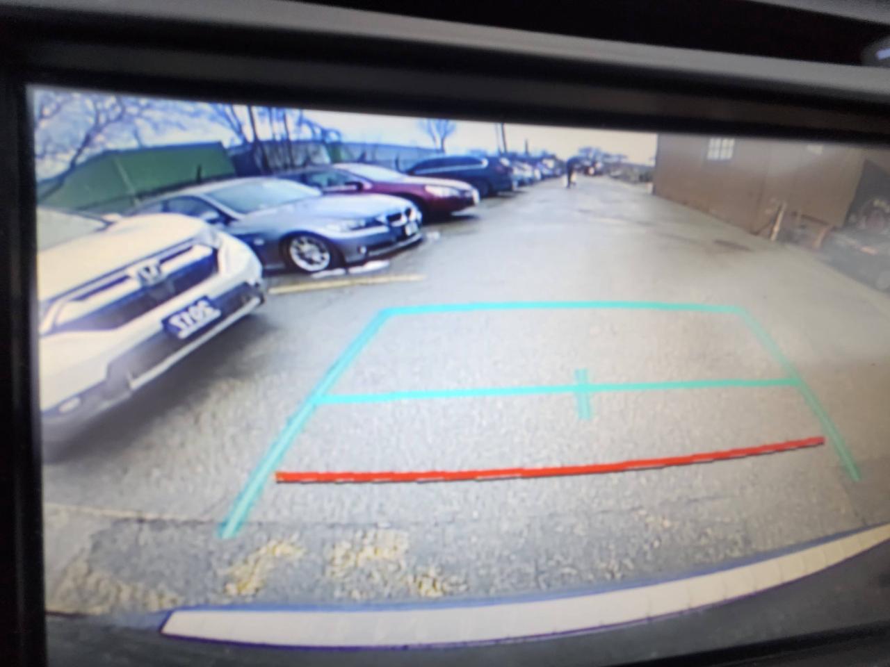 2019 Toyota Highlander 8 Passanger. AWD XLE Photo