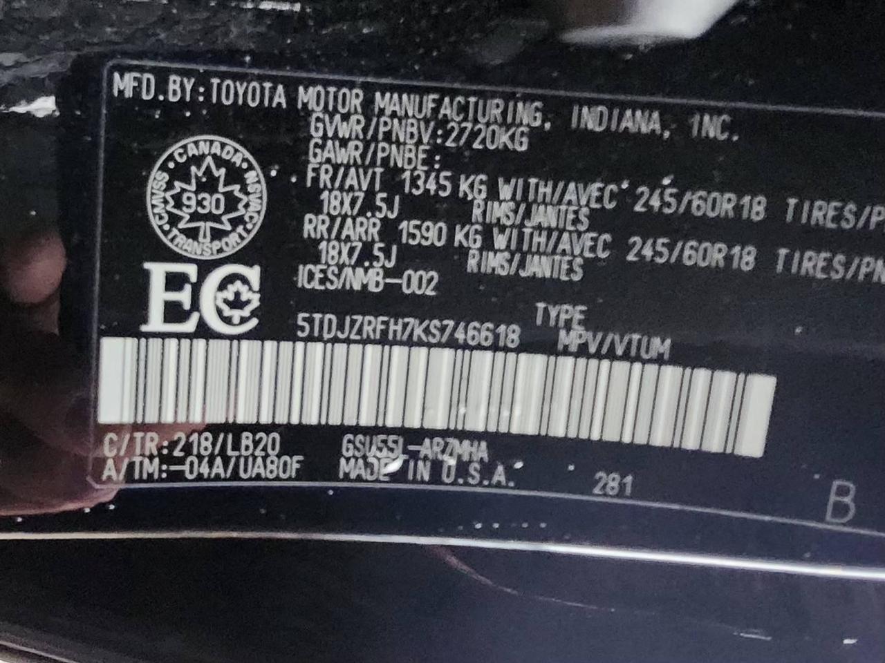 2019 Toyota Highlander 8 Passanger. AWD XLE Photo