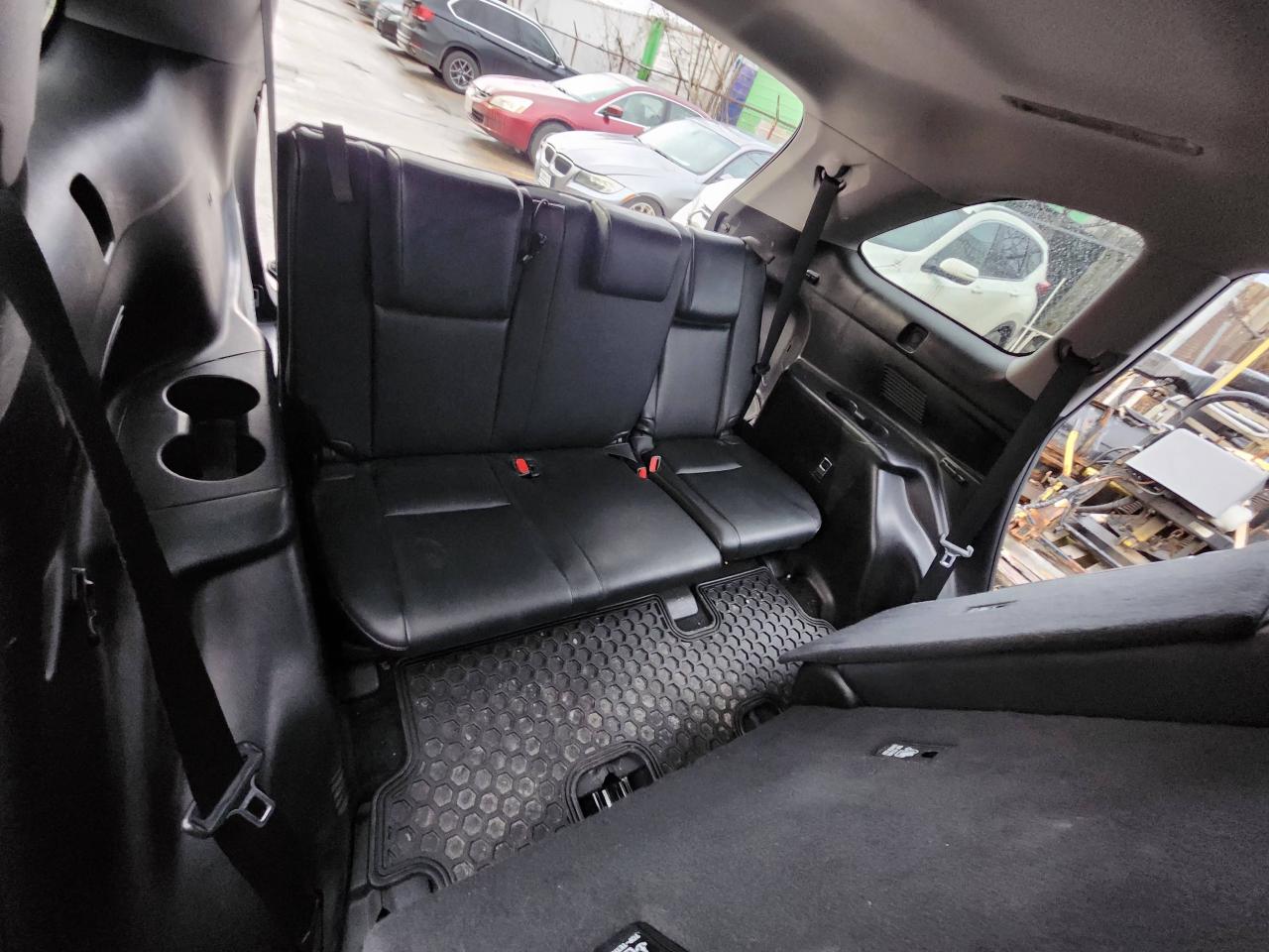 2019 Toyota Highlander 8 Passanger. AWD XLE Photo