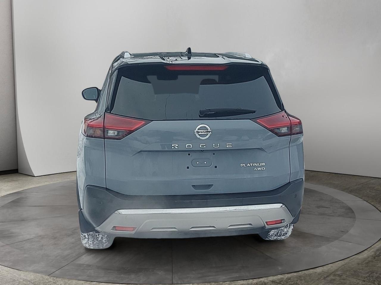 2021 Nissan Rogue Platinum Photo