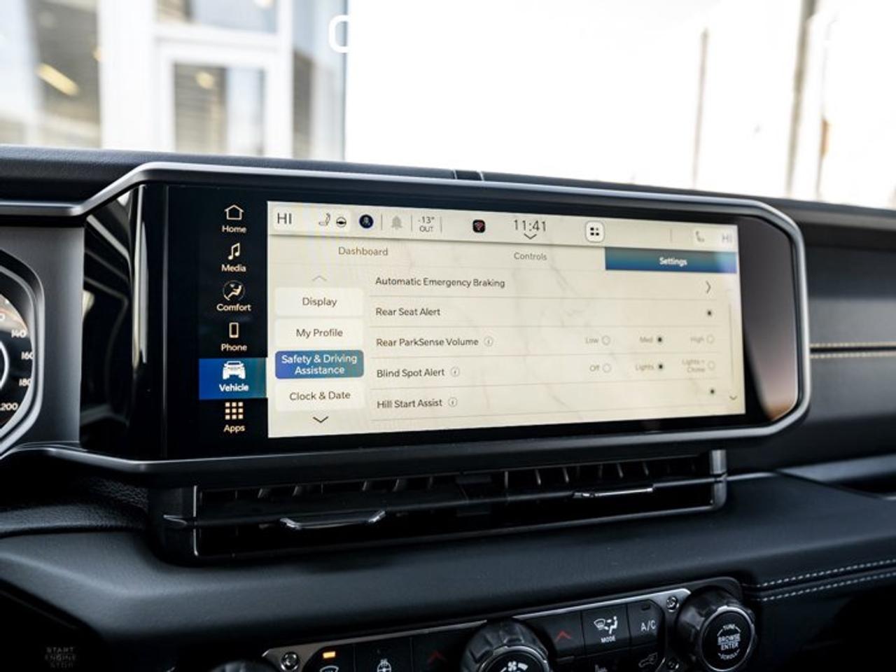 2026 Jeep Wrangler Sahara 4x4 Skyroof Safety Group UConnect 5 12'' Screen  Remote Start Photo