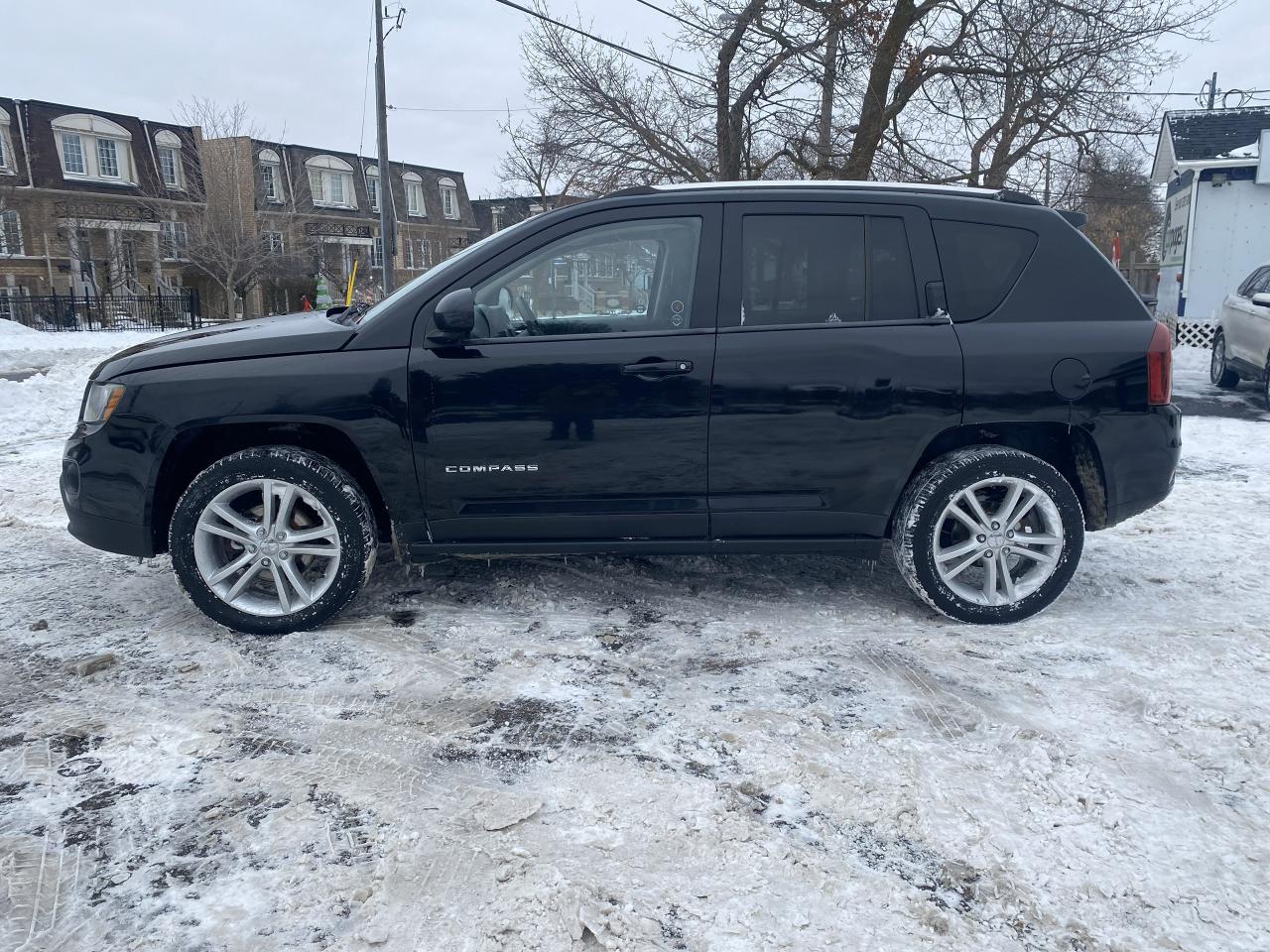 2014 Jeep Compass North Edition/4x4/Automatic/Leather/Bluetooth Photo