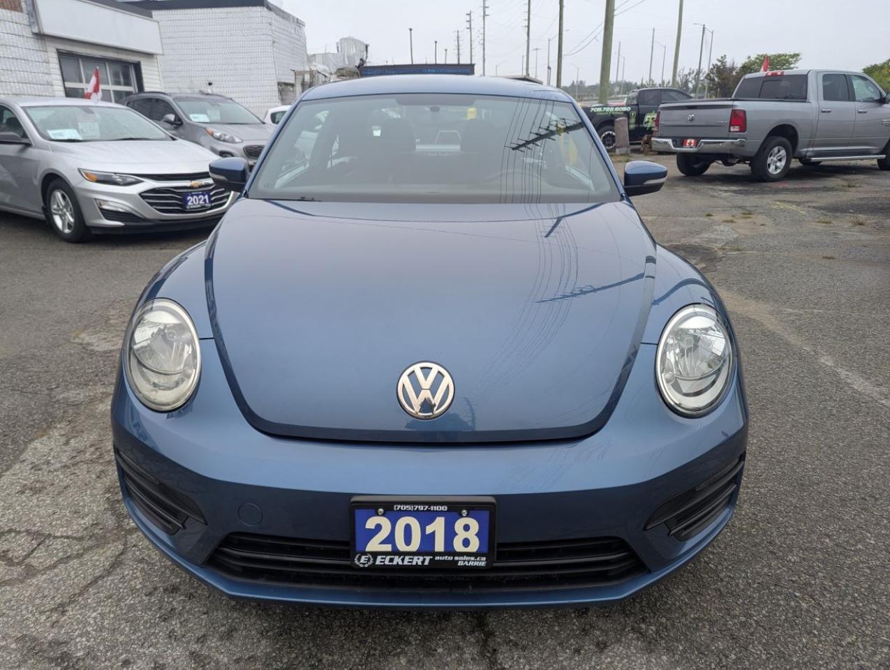 2018 Volkswagen Beetle Trendline  GREAT GAS MILEAGE!! Photo4
