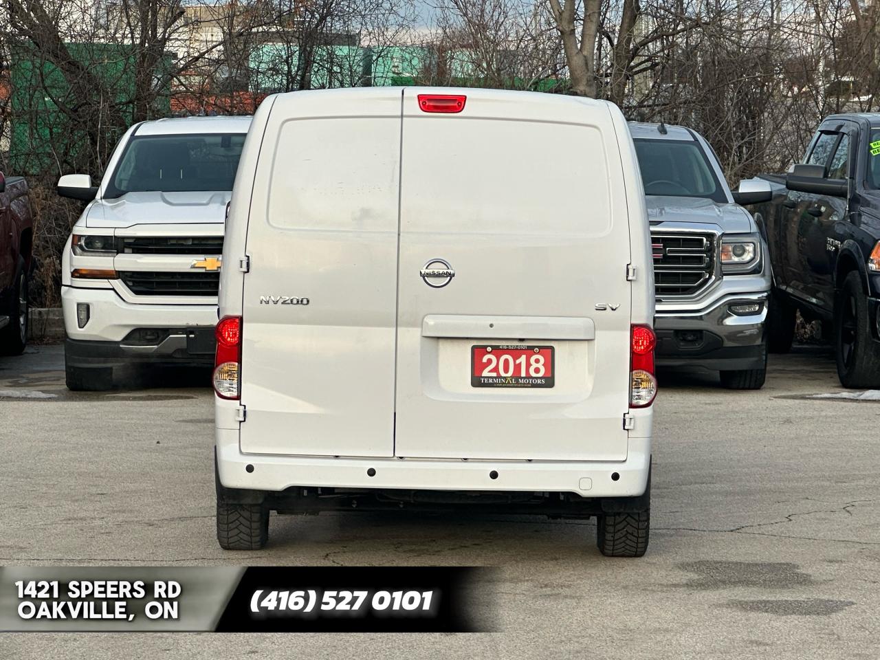 2018 Nissan NV200 SV Photo3