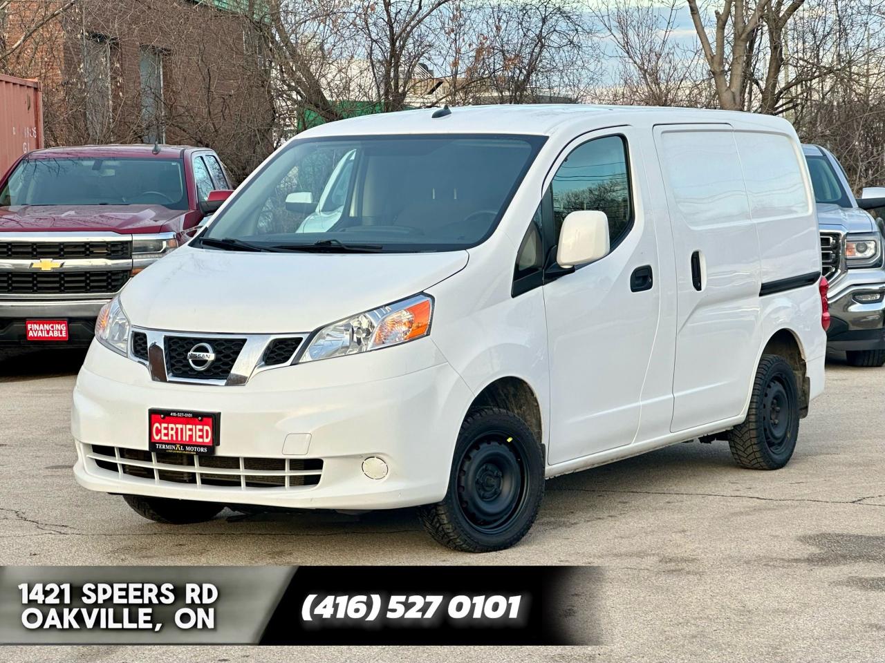 2018 Nissan NV200 SV Photo