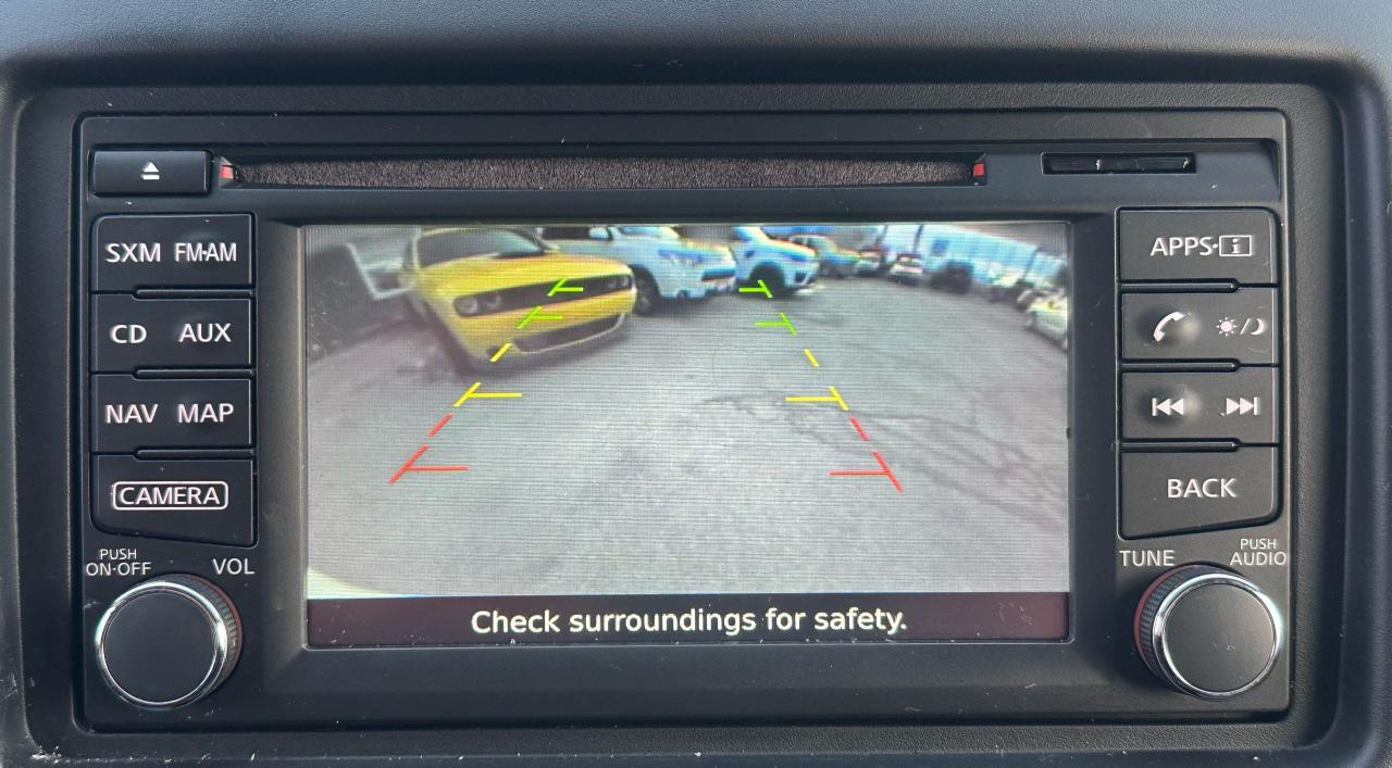 2018 Nissan NV200 SV Photo